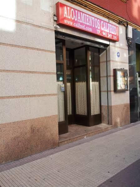 Pension Calfred II لوغرونيو المظهر الخارجي الصورة